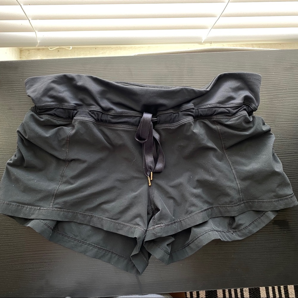 Lululemon Athletic Shorts Size 8